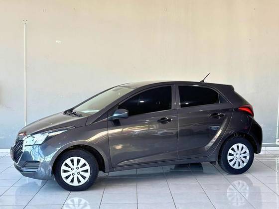 HYUNDAI HB20 1.0 UNIQUE 12V FLEX 4P MANUAL